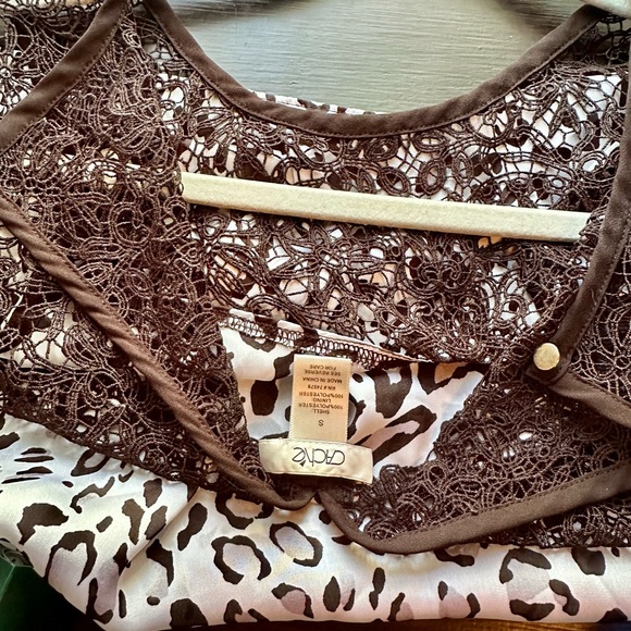 Cache leopard blouse - Picture 3 of 3